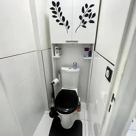Superbe Avec Terrasse 2 Chambres, 4 A 5 Couchages Piscine, A Deux Pas Des Plages Et De La Croisette * Cannes