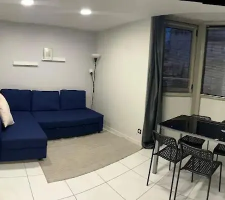 Appartement Superbe Avec Terrasse 2 Chambres, 4 A 5 Couchages Piscine, A Deux Pas Des Plages Et De La Croisette *