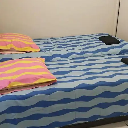 Appartement Superbe Avec Terrasse 2 Chambres, 4 A 5 Couchages Piscine, A Deux Pas Des Plages Et De La Croisette